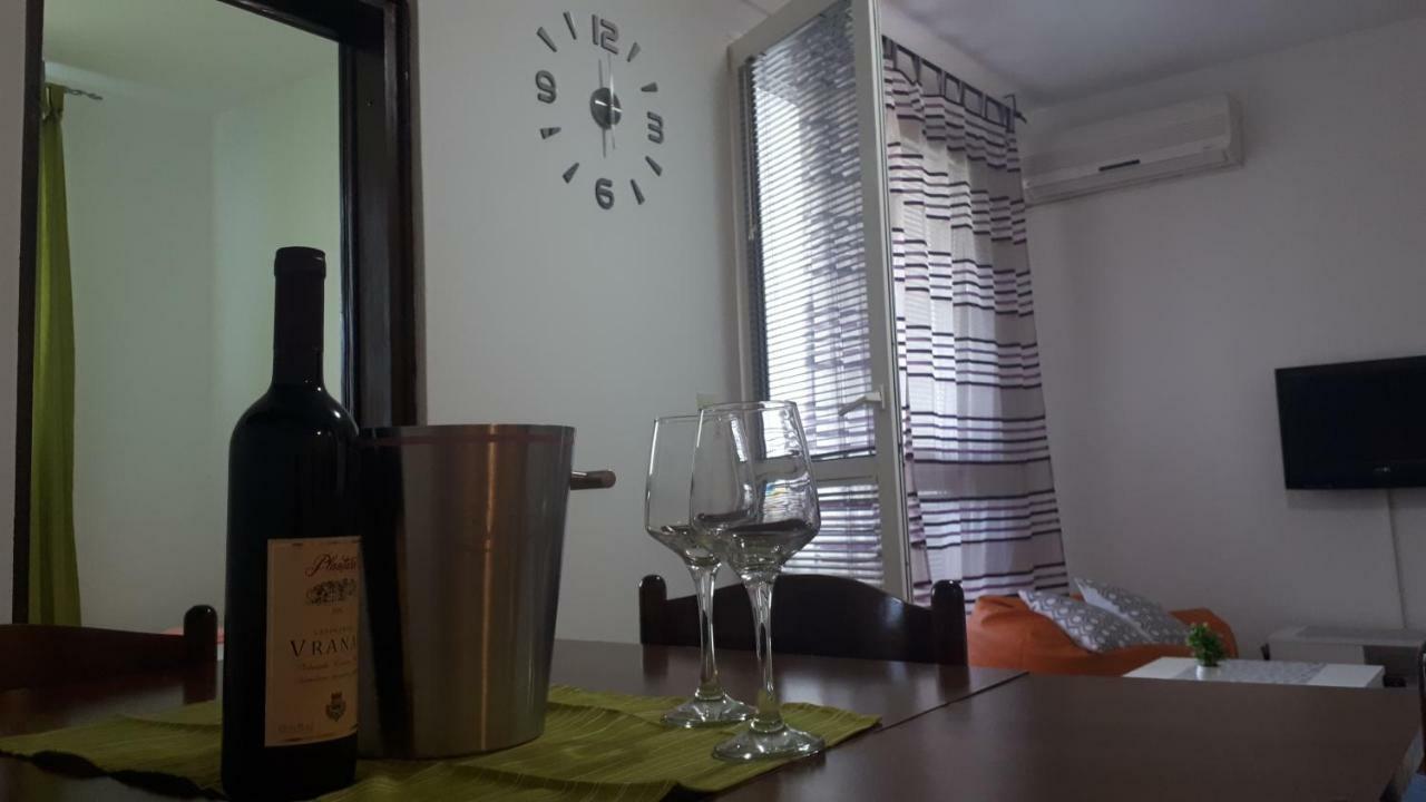 Apartment Tijana ซูโตมอเร ภายนอก รูปภาพ